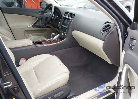 2010 Lexus Is 250 из США, поврежденный, VIN JTHCF5C21A5037177